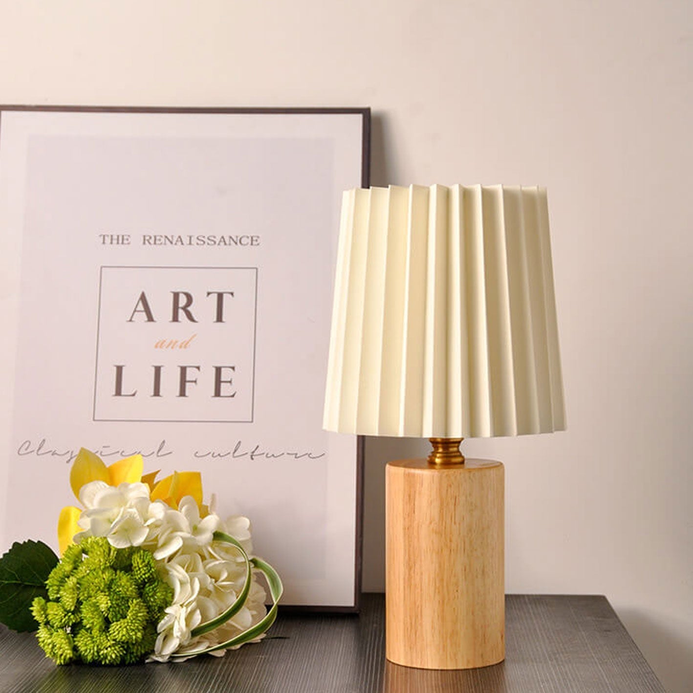 Houten Japandi Tafellamp met Stoffen Kap