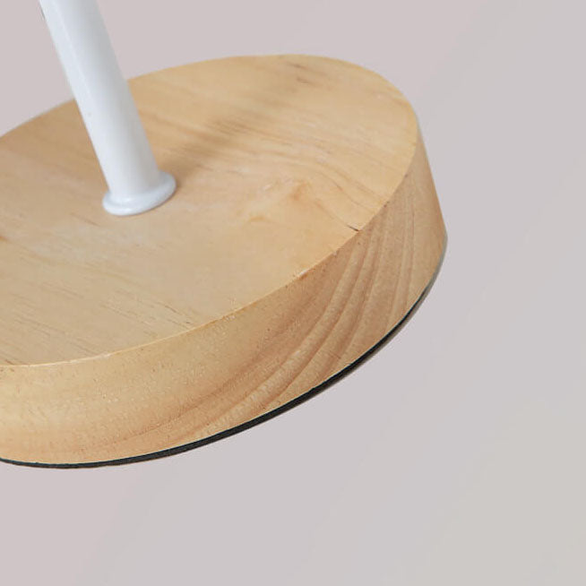 Scandinavische Moderne Houten Tafellamp met Geïntegreerde LED – USB Plug-In