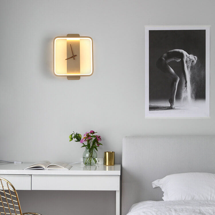 Modern Wall Lamp with Clock Design – Acrylic & Metal – Gold/Black – 18W LED