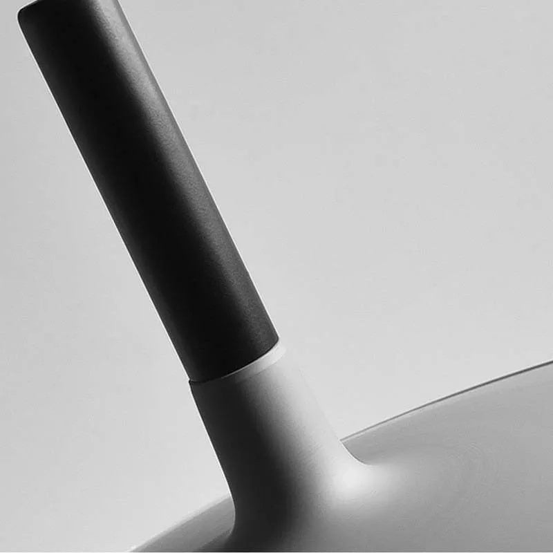 Suspension Minimaliste Moderne à Forme Épurée avec Éclairage LED