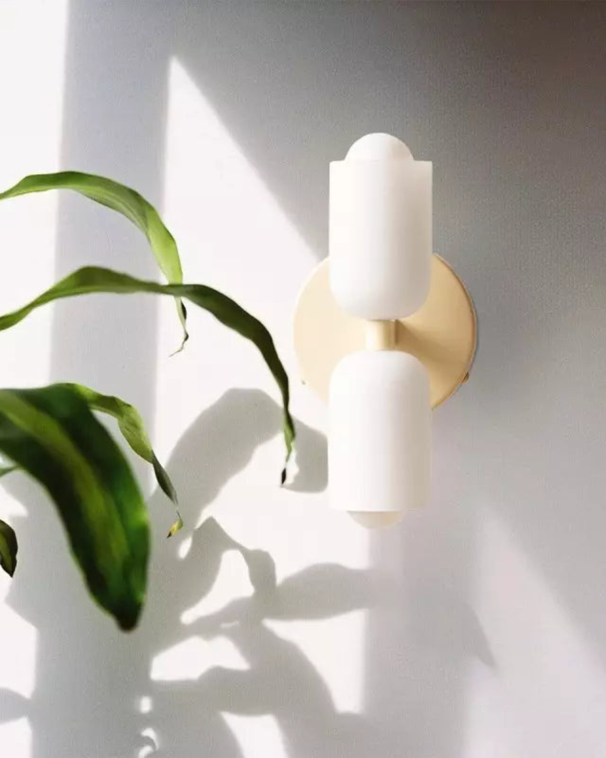 Moderne Wandlamp voor Sfeervolle en Zachte Verlichting in Huis