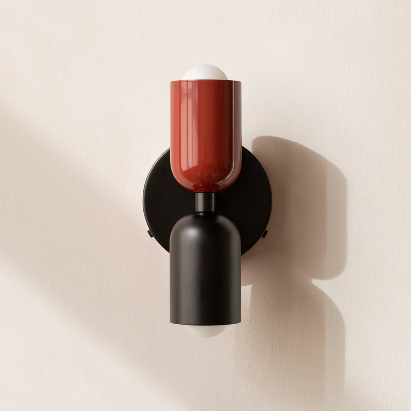 Moderne Dubbele Wandlamp voor Sfeervolle Verlichting in Huis