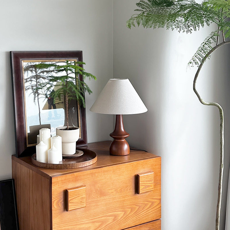 Vintage Tafellamp met Wintersfeer – Walnoothout & Linnen Kap – Retro Design