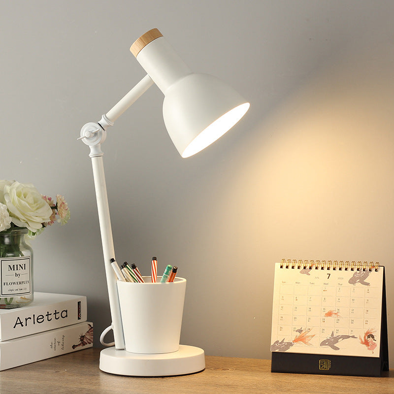 Nordic Tafellamp van IJzer en Massief Hout – Meerdere Kleuren