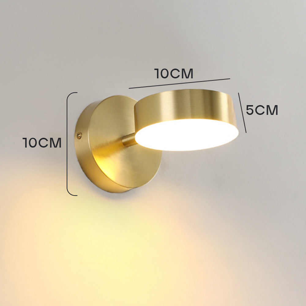 Skära – Minimalistische Wandlamp met Geïntegreerde LED & Gouden Afwerking