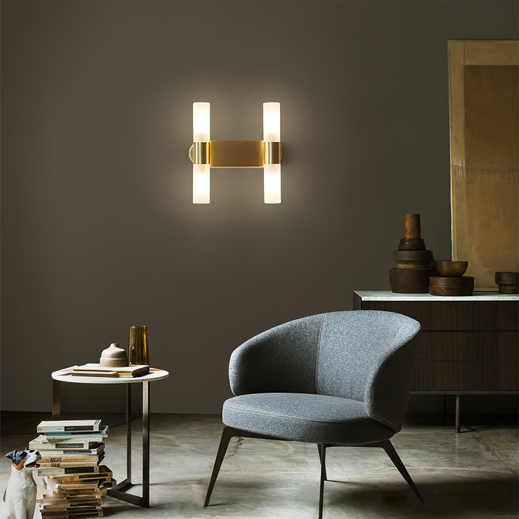 Lario - Elegante Wandlamp van Messing met Energiezuinige LED Verlichting