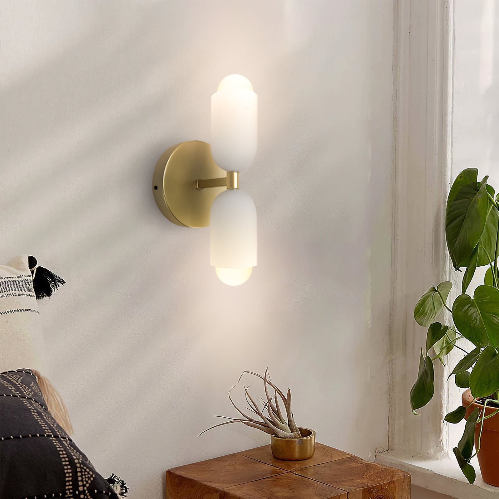 Döle - Moderne Wandlamp met Dubbele Glazen Kappen (E14, Indoor)
