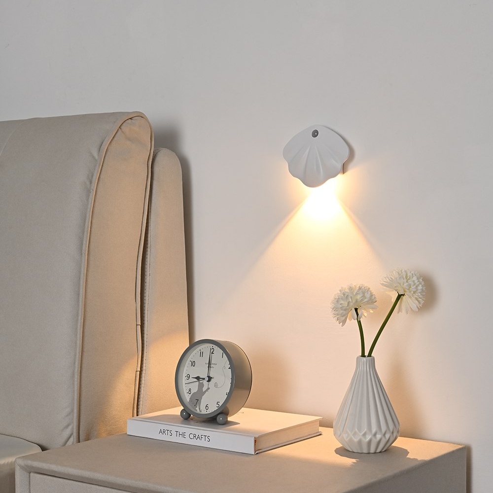 Shell Motion Sensor Lamp – USB Rechargeable Motion Sensor Lamp