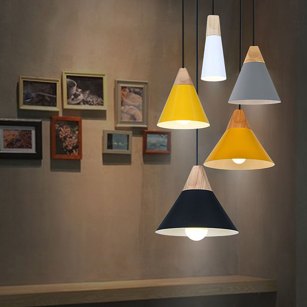 Ovia – Scandinavische Hanglamp van Hout & Aluminium