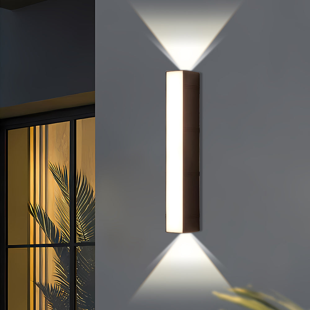 Stilo – Longtube Buitenlamp Muur met Geïntegreerde LED & Modern Design