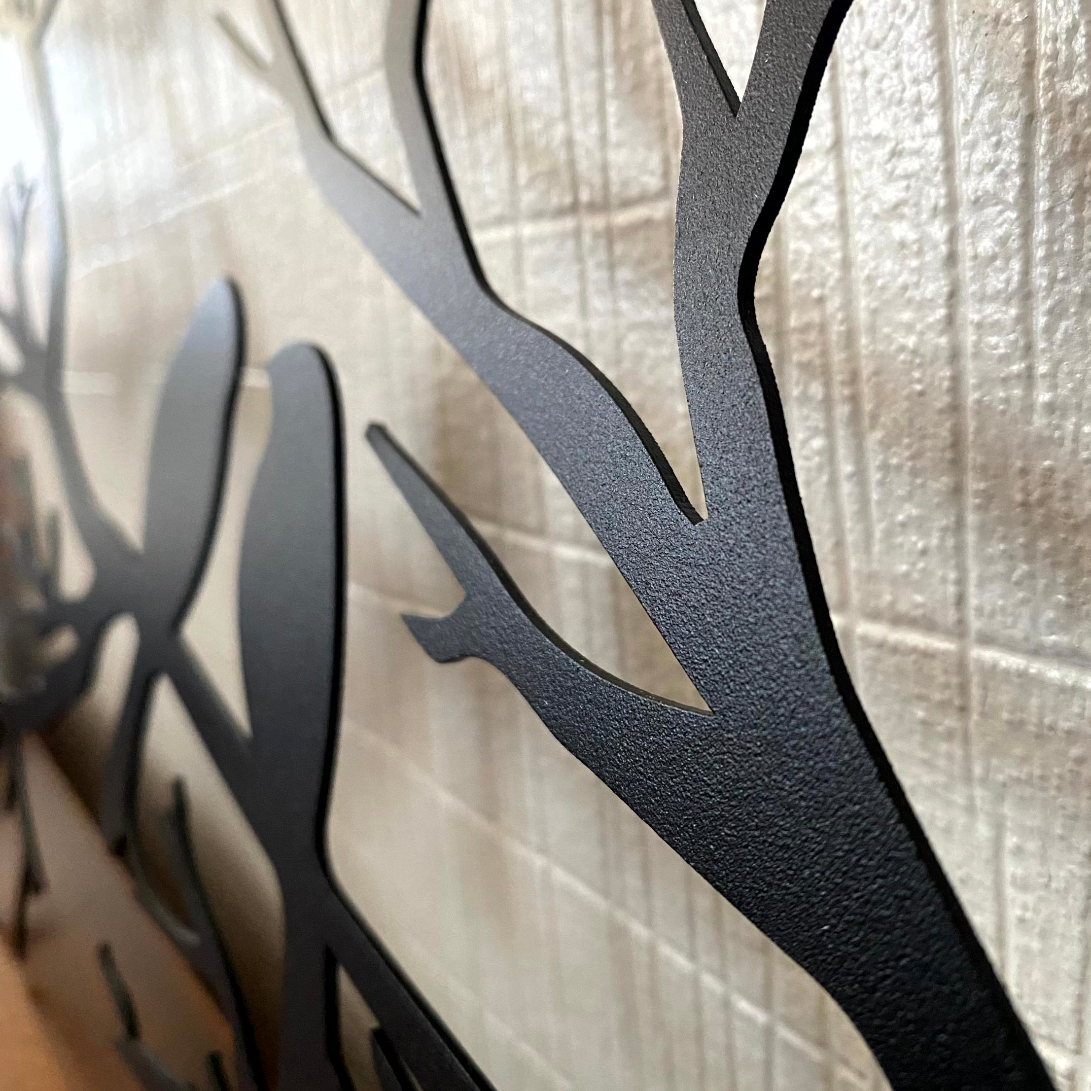 Art Metalen Wanddecoratie met Vogels op een Tak