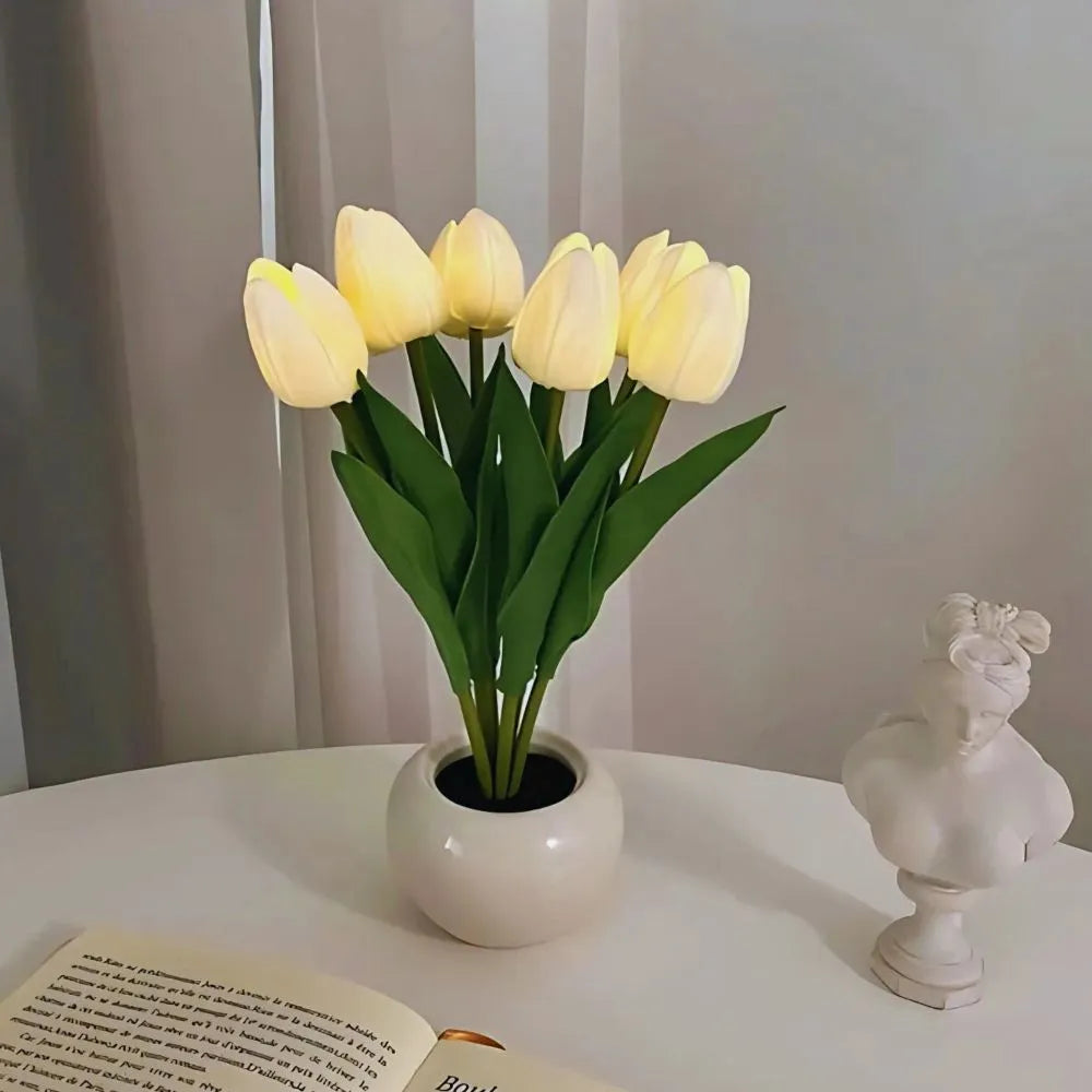 Tulp Nachtlamp – Elegante Bloemen LED Lamp voor Gezellige Sfeer