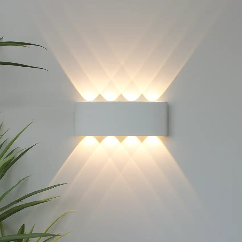 LED Wandlamp voor Binnen & Buiten – Wit of Zwart