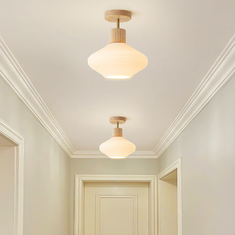 Moderne Japandi Plafondlamp – Walnoot & Hout met Glazen Kap