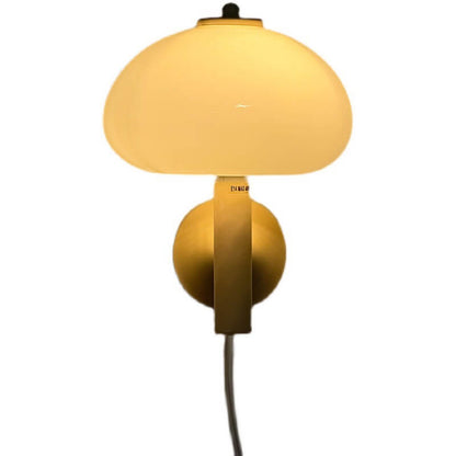 Moderne Wandlamp van Glas en IJzer – Milk White