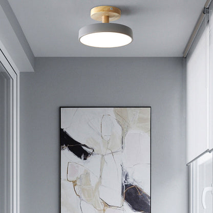 Nörd – Scandinavische Plafondlamp met Houten Basis & Zacht Pastel Design