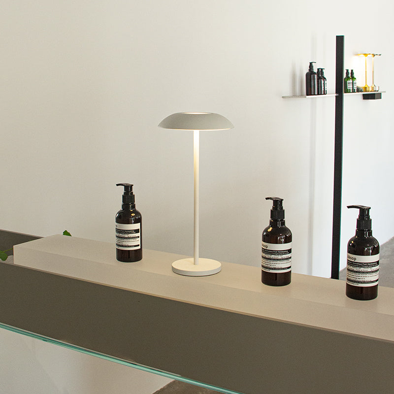 Ironia – Oplaadbare Tafellamp van Ijzer met Touch Control