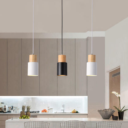 Moderne Hanglamp van Metaal en Hout met Kleurrijk Design