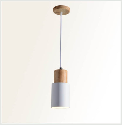 Moderne Hanglamp van Metaal en Hout met Kleurrijk Design