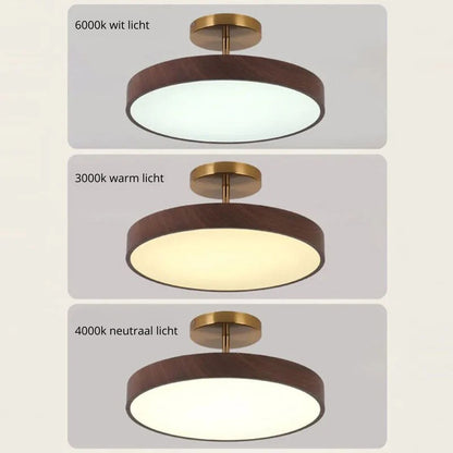 Fjell – Scandinavische Plafondlamp met Houtlook & Goudkleurig Montuur