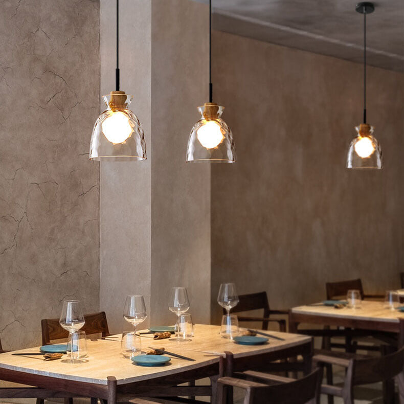 Moderne Glazen Hanglamp met Houten Accenten in Diverse Designs