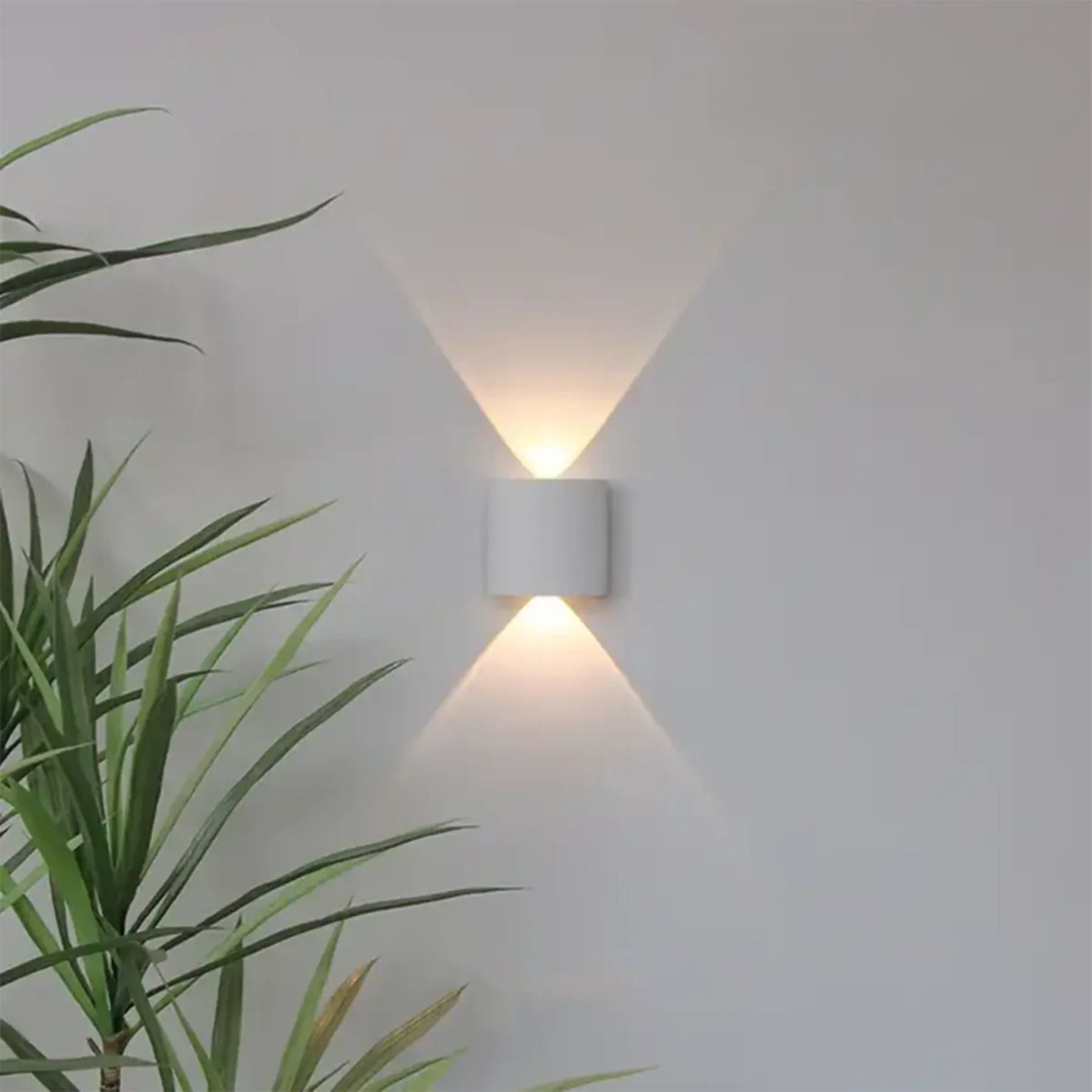 LED Wandlamp voor Binnen & Buiten – Wit of Zwart