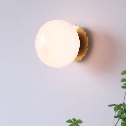 Moderne Wandlamp van Glas en IJzer – Verkrijgbaar in Roze, Beige en Wit