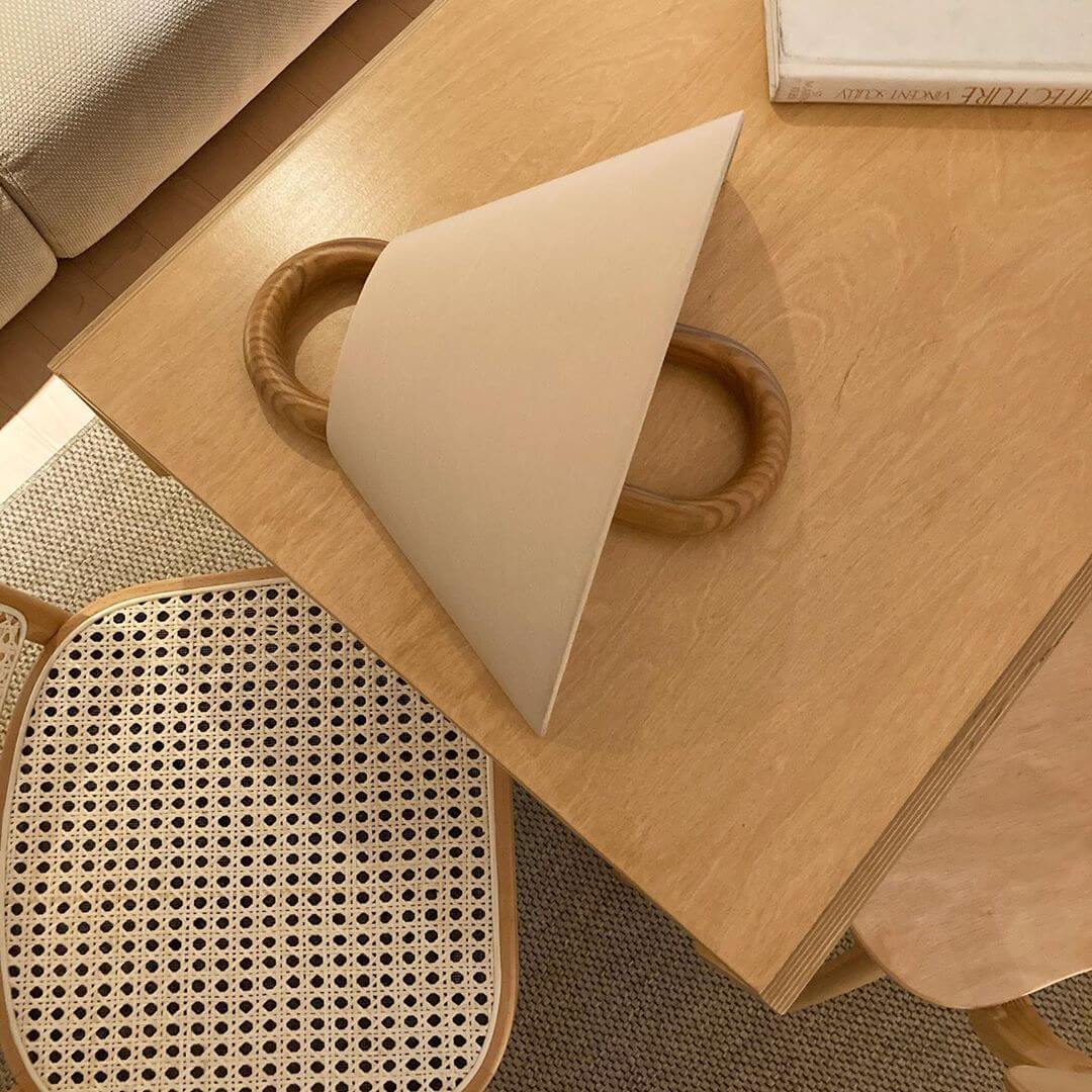 Moderne Houten Wandlamp met Stoffen Kap