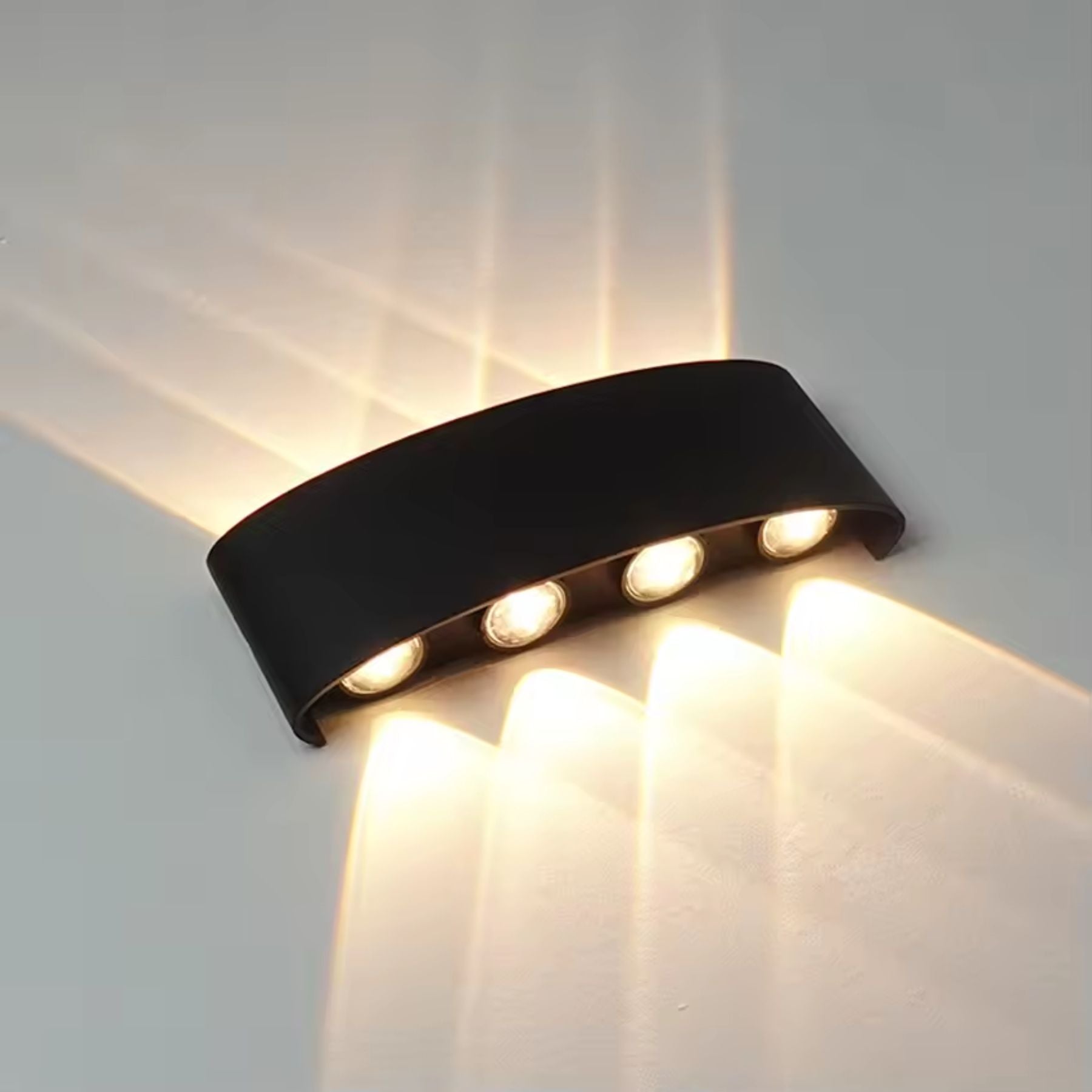 LED Wandlamp voor Binnen & Buiten – Wit of Zwart