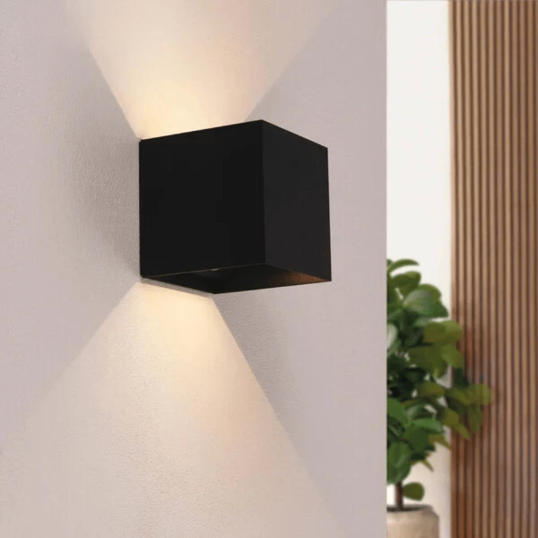 Kabo – Design Wandlamp met Bewegingssensor & Minimalistisch Ontwerp