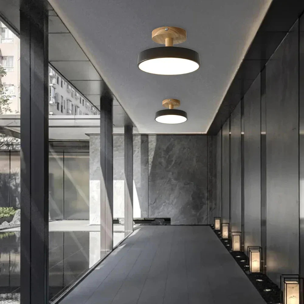 Scandinavische Plafondlamp met Houten Basis & Zacht Pastel Design