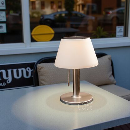 Gil – Solar Tafellamp met Automatische Verlichting & Draadloos Design