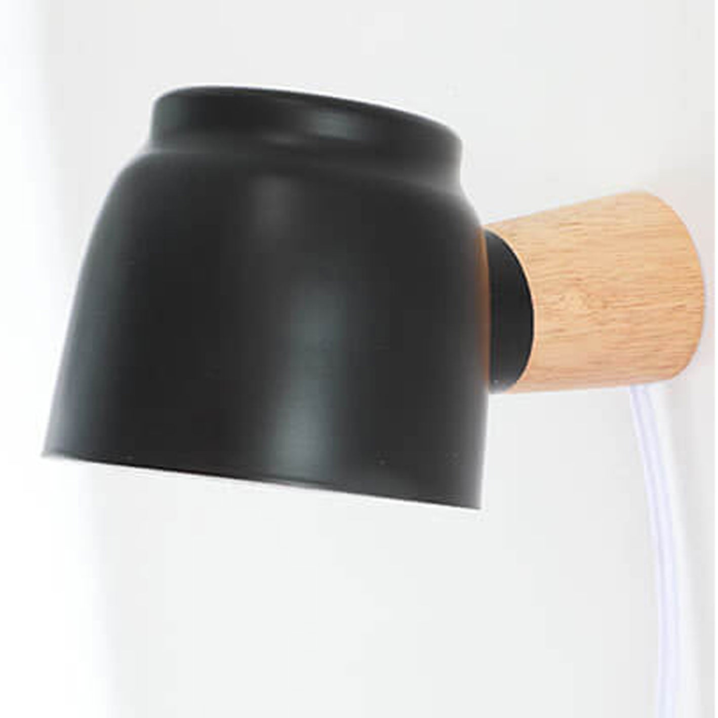 Moderne Wandlamp van IJzer en Hout – Zwart, Wit of Grijs