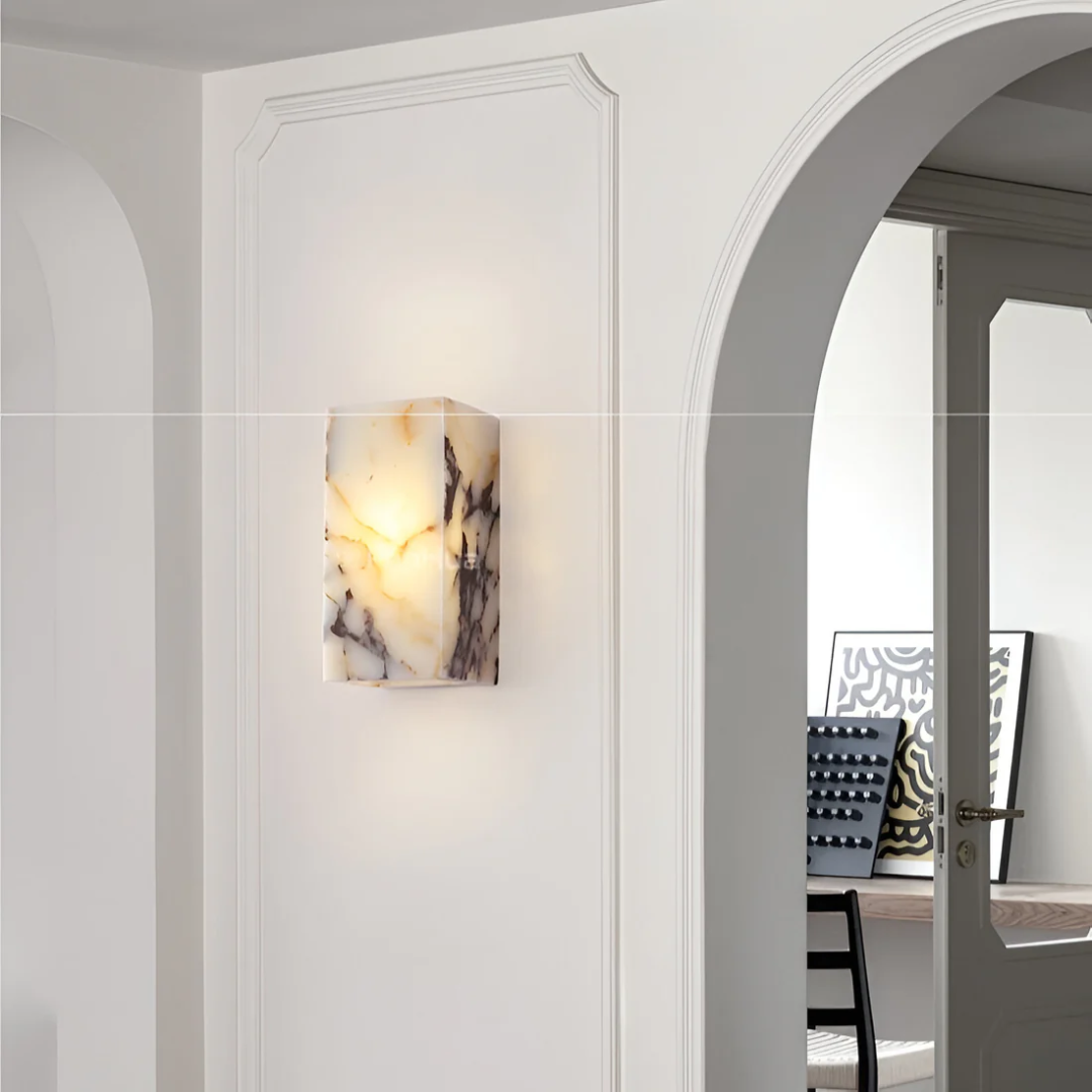 Hikaru - Luxe Natuursteen Wandlamp met Warme LED Verlichting