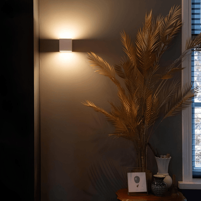 Kabo – Design Wandlamp met Bewegingssensor & Minimalistisch Ontwerp