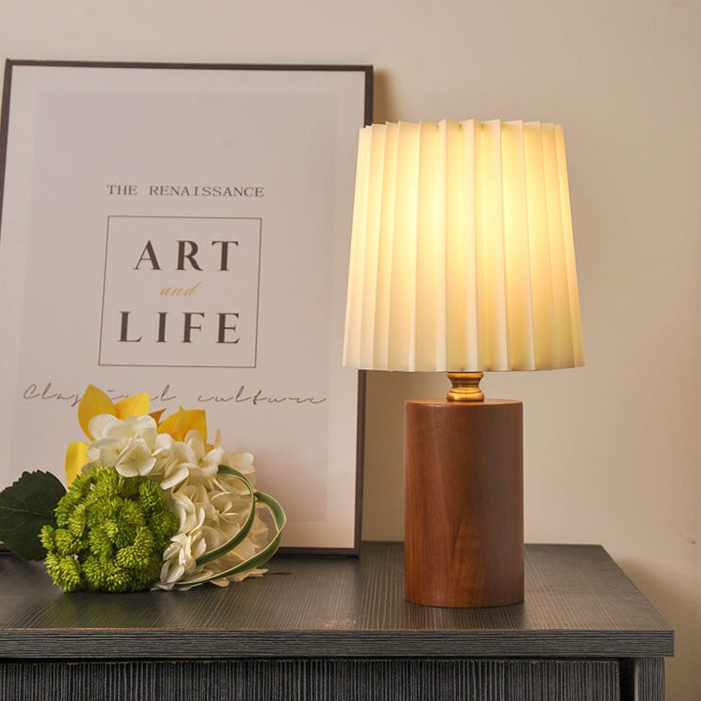 Houten Japandi Tafellamp met Stoffen Kap