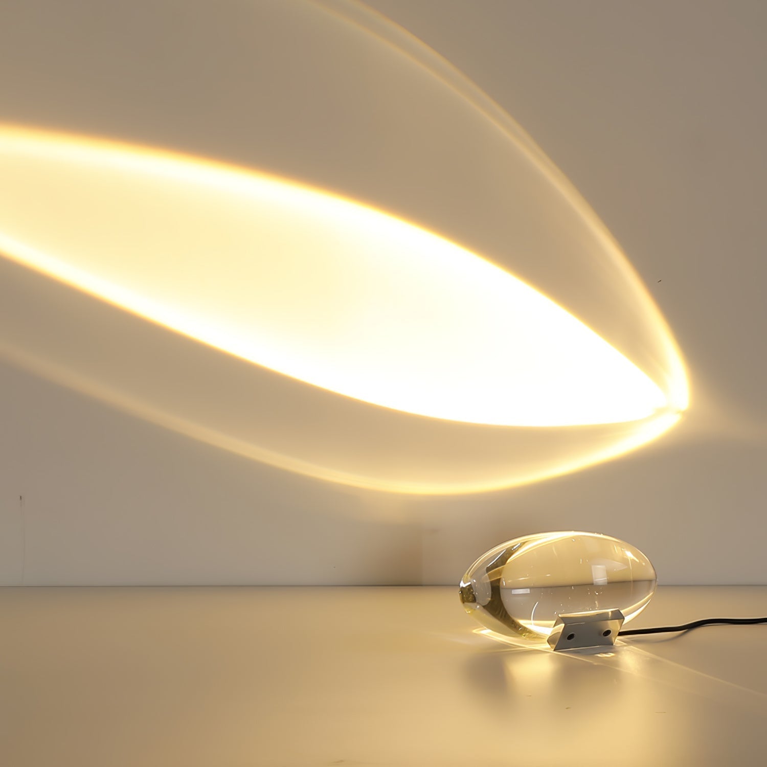 Design Tafellamp met Kristal Lens – Sfeervolle Oogprojectie & LED Lichtstanden