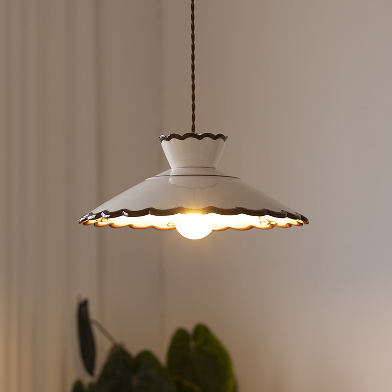 Franse Keramische Hanglamp – Minimalistische Kegelvorm, E26 Fitting