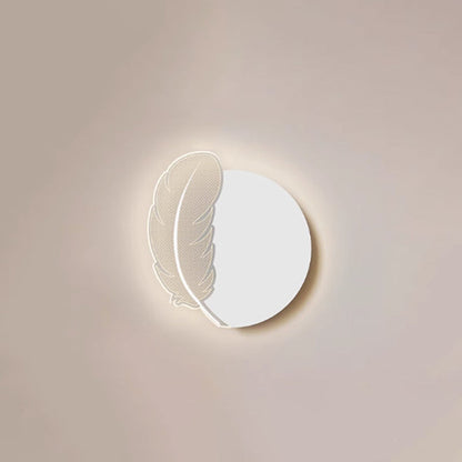 Minimalistische LED Wandlamp met Natuurmotief – Paardenbloem, Veer, Ginkgo Blad of Klavertjevier