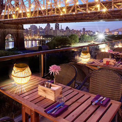 Minimalistische Solar Wandlamp – Lichtgroen – 1 LED Lichtbron