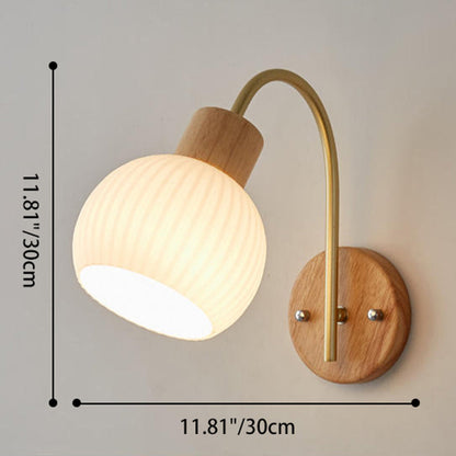 Minimalistische Wandlamp van Rubberwood & Glas – Goud – 3 Designs