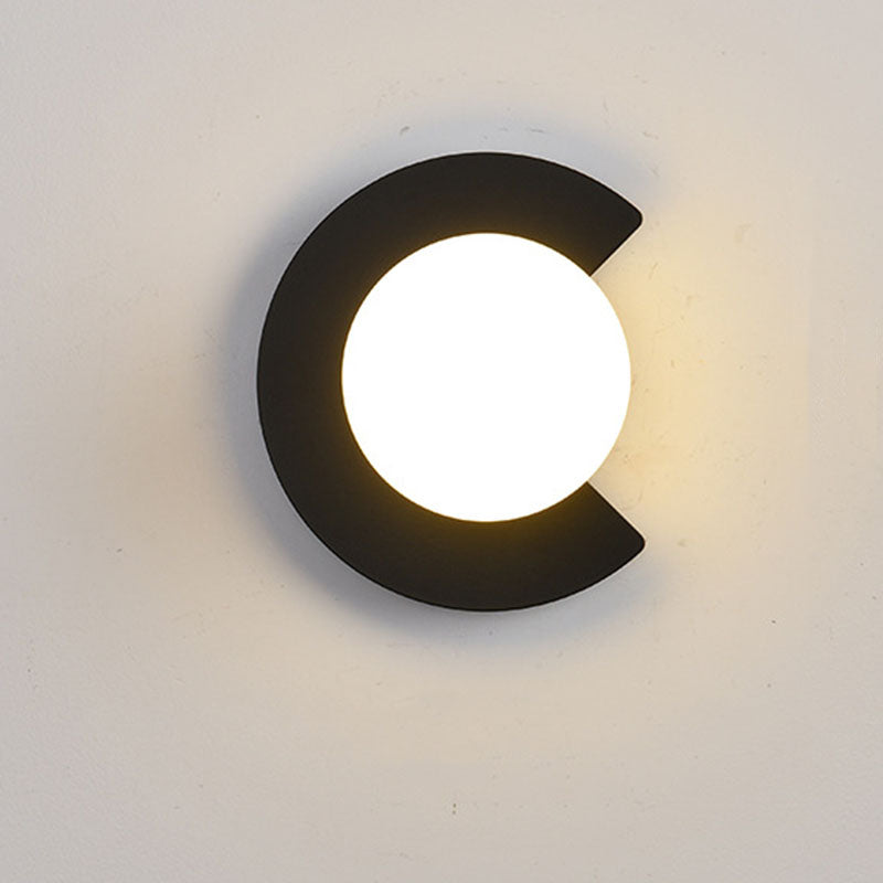 Minimalistische Wandlamp van Glas en Metaal – Zwart of Goud