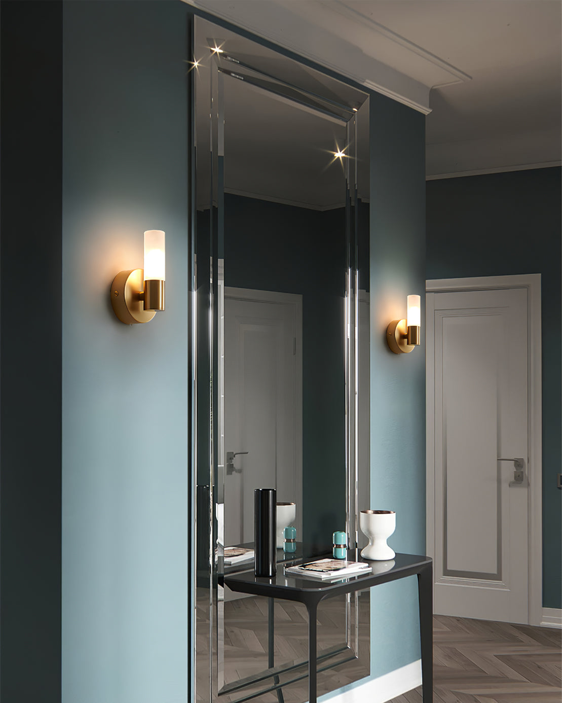 Lario - Elegante Wandlamp van Messing met Energiezuinige LED Verlichting