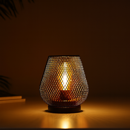 Ore – Metalen Tafellamp met Draadwerk & Warm LED-licht