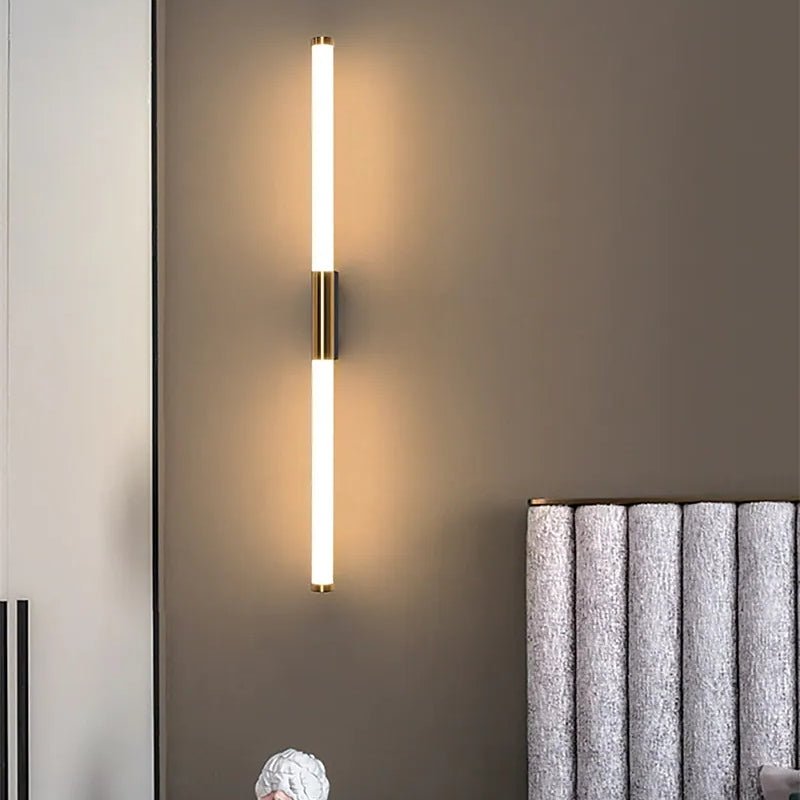 Fiora - Moderne lineaire LED wandlamp van roestvrij staal en acryl