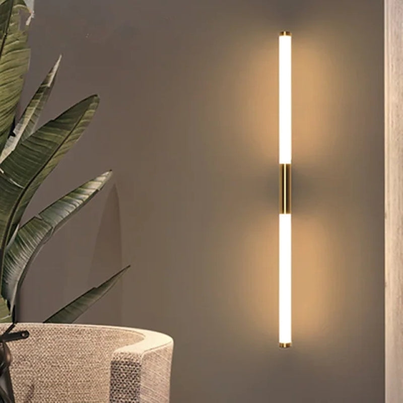 Fiora - Moderne lineaire LED wandlamp van roestvrij staal en acryl