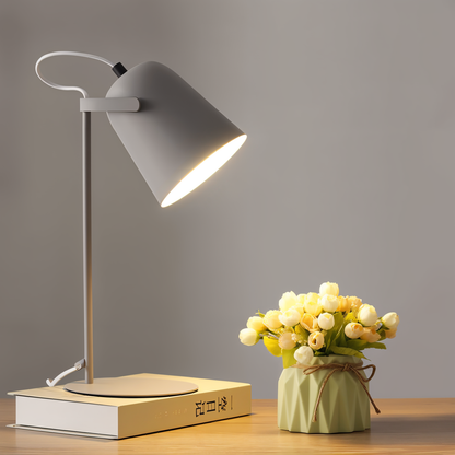 Hygge – Kleurrijke Bureaulamp met Scandinavisch Design
