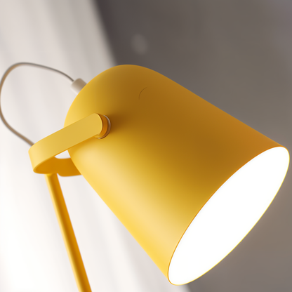 Hygge – Kleurrijke Bureaulamp met Scandinavisch Design