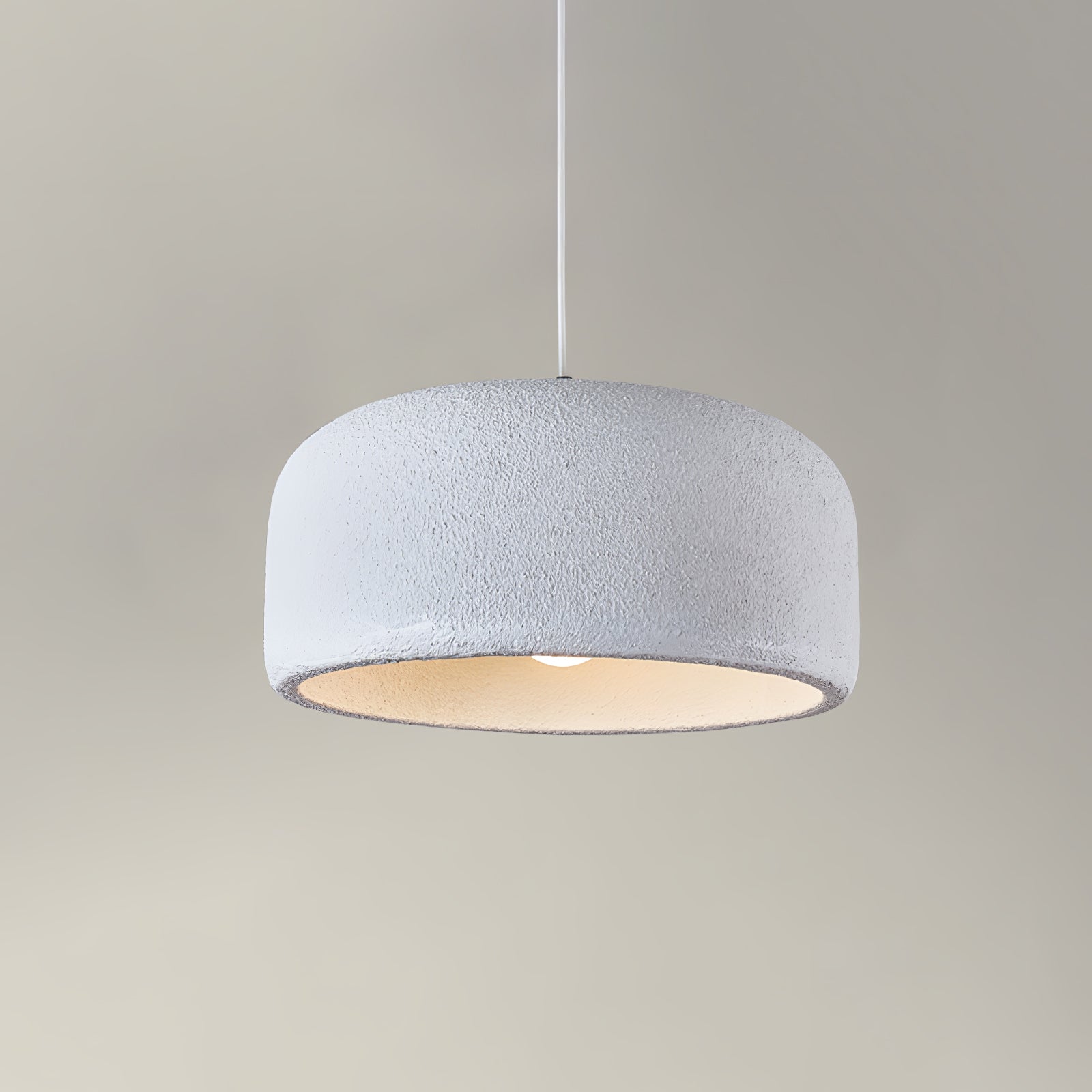 Organische Design Hanglamp van Resin – Moderne Natuurlijke Sfeerverlichting