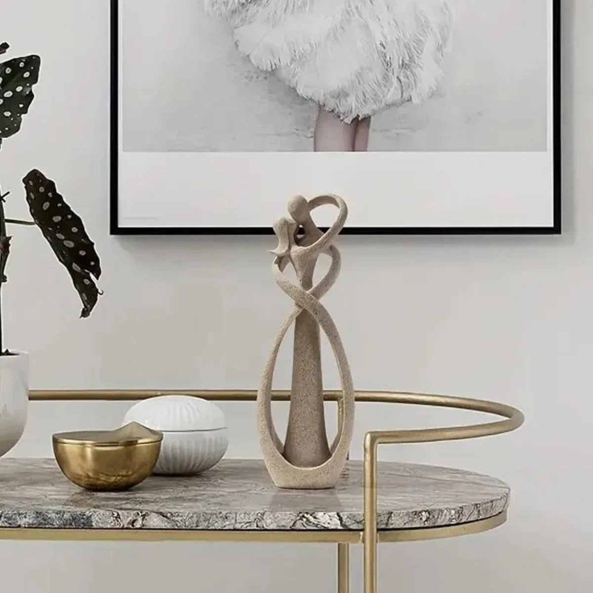 Duo Harssculptuur met Romantisch Beeld voor Interieur